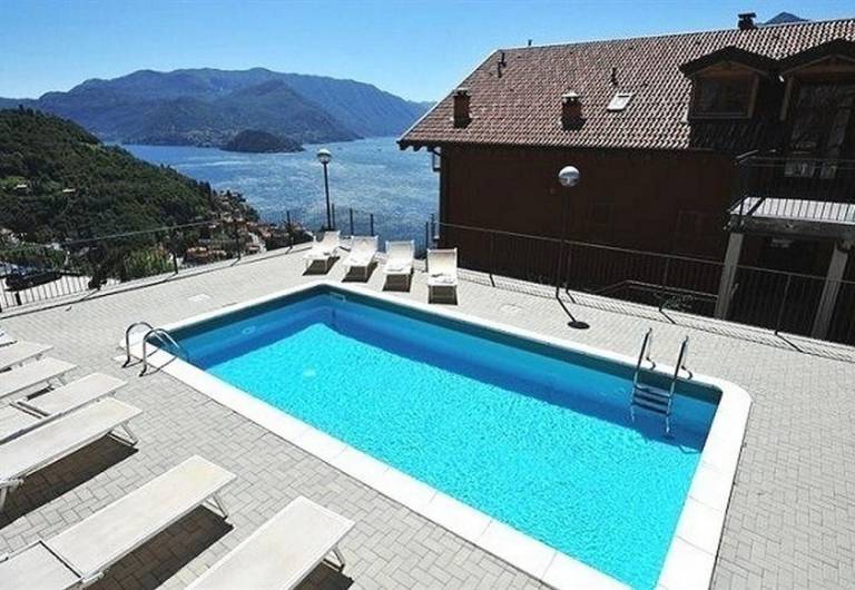 Appartement Varenna