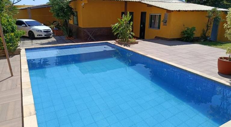 Vacation home with pool in Itaguai