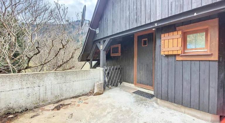 Rental apartment with 1 room for 6 persons in Guebwiller