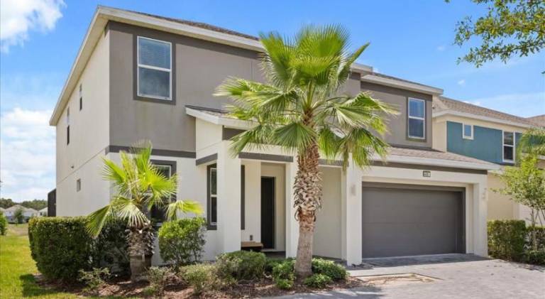 House with pool | Perfect for remote work | Pet-friendly in Kissimmee, FL