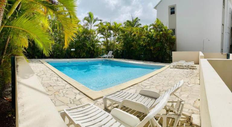 Fully equipped holiday apartment with terrace & private pool | Suitable for remote work | Dogs allowed — photo 3