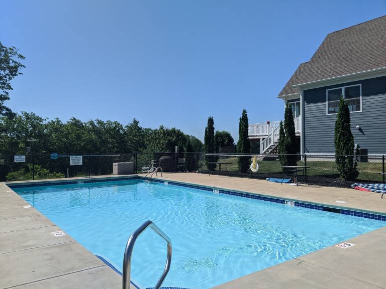 House  Weirs Beach