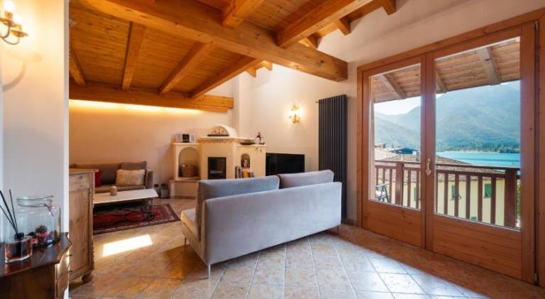 Holiday apartment with 4 rooms for 8 persons — photo 2