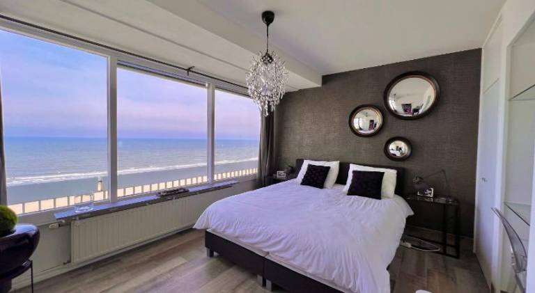 Holiday apartment with 2 rooms for 4 persons in Zandvoort