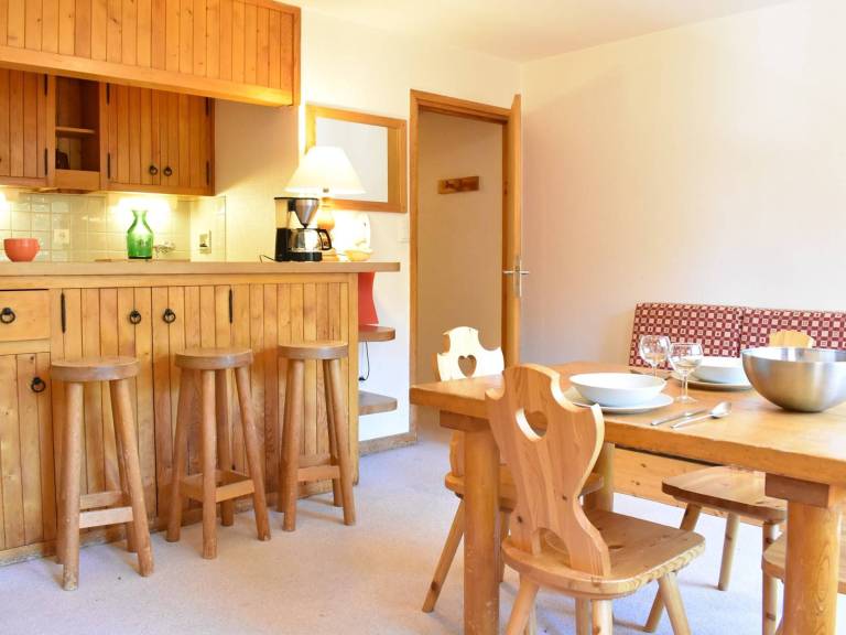 Studio flat Les Allues