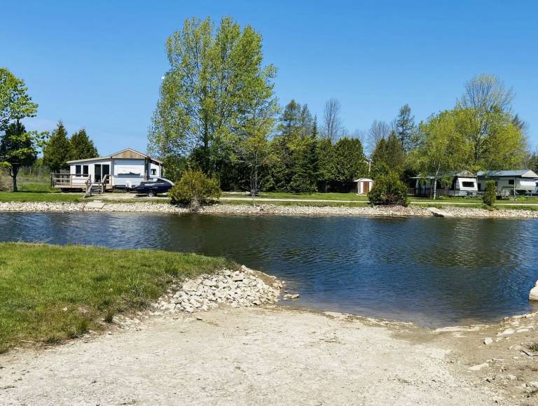 Mobilheim Lion's Head