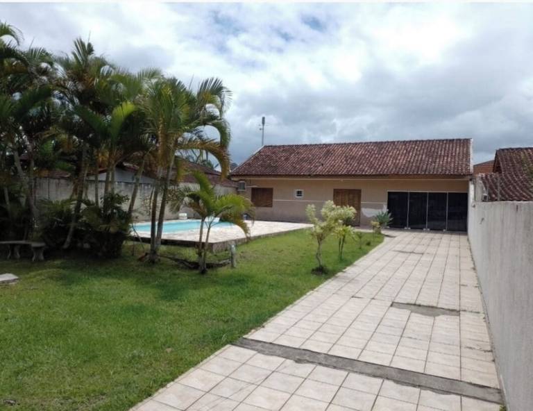 House  Guaratuba