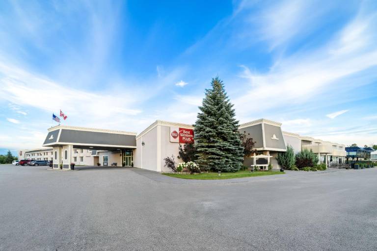 Best Western Plus Mariposa Inn & Conference Centre in Orillia, ON