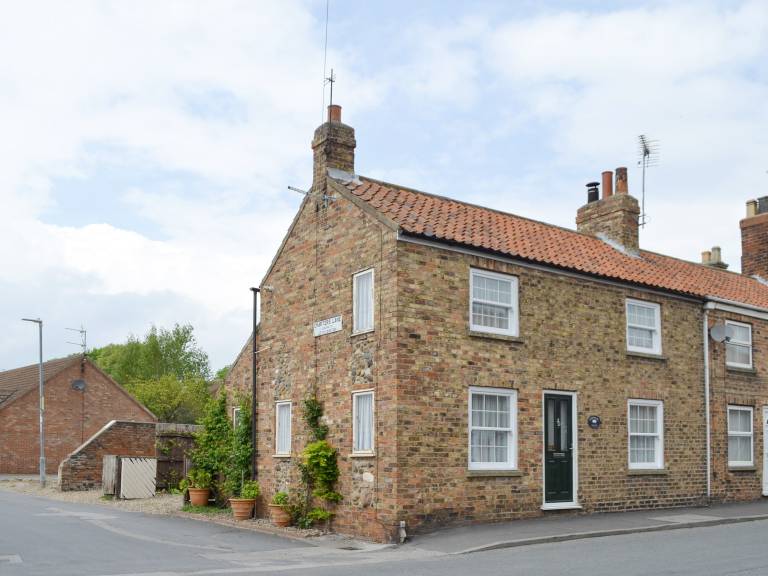 Cottage  Brandesburton