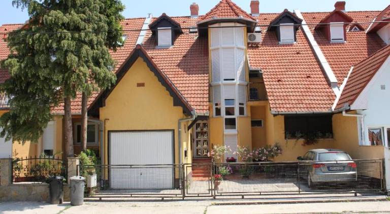 Bed & Breakfast Harkány