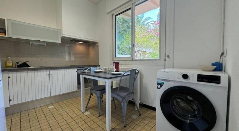 Holiday apartment with 2 rooms for 3 persons — photo 5