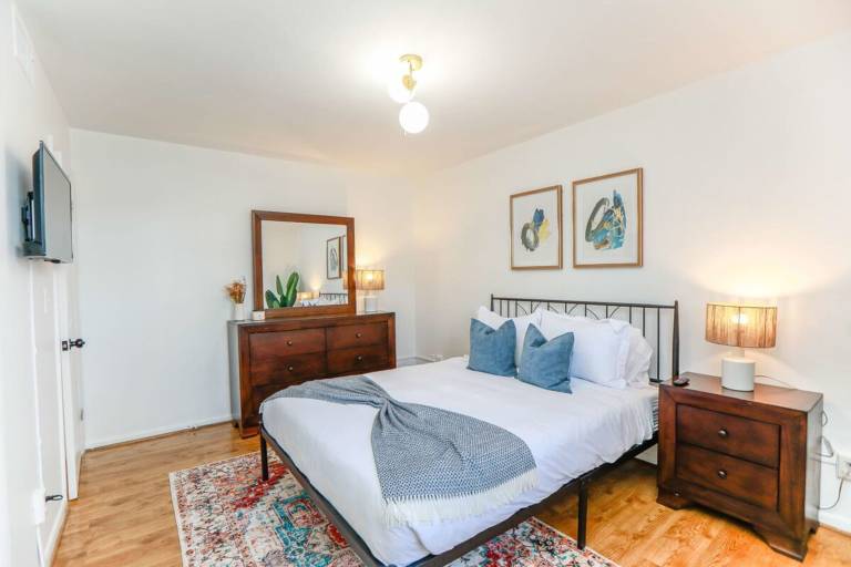 Apartment with fast internet | Lake view in Norfolk, VA