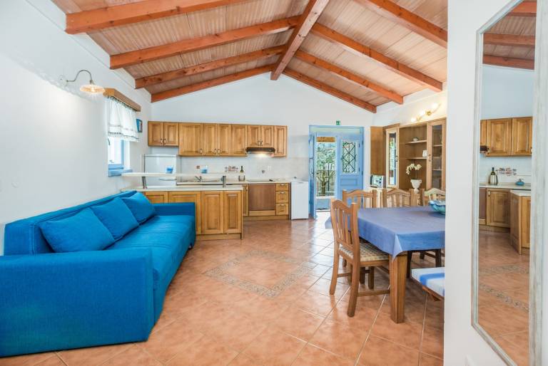 Fully equipped pleasant vacation home with barbecue & garden | Pets are welcome — photo 3