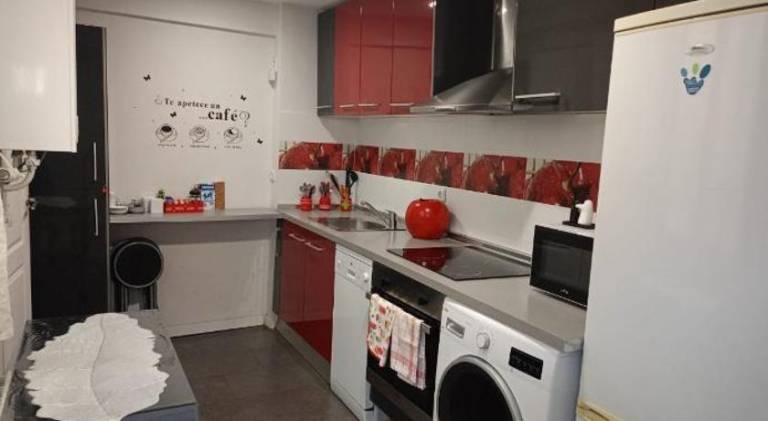 Rental apartment with 2 rooms for 6 persons — photo 3