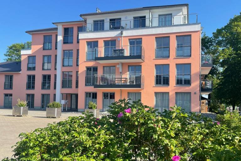 Nahe dem Seglerhafen, Balkon, eigene Sauna - Alte Fischfabrik Lauterbach FeWo 10 — photo 2