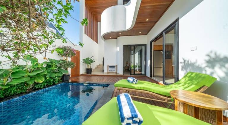 Charming villa with pool | Pet-friendly — photo 3