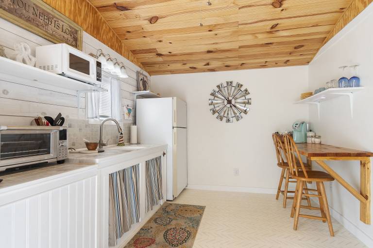Cottage  Oak Island