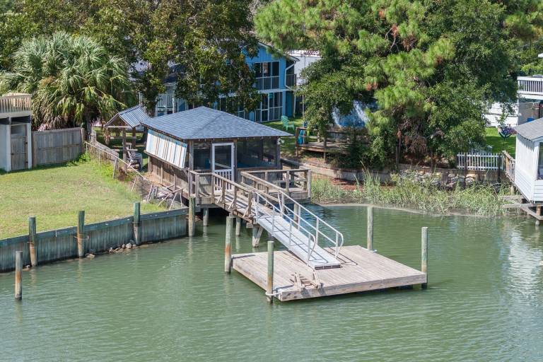 Cabin  Tybee Island