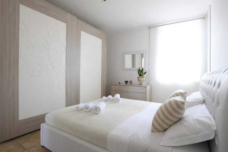 Rental apartment with 2 rooms for 4 persons — photo 2