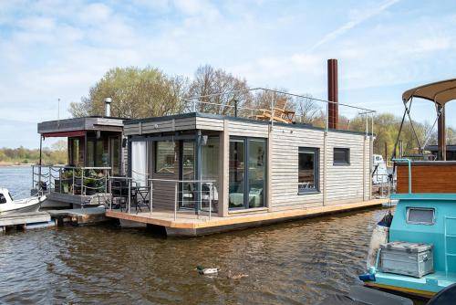 Hausboot Neuland