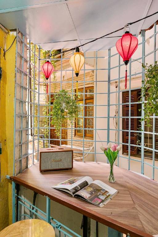Vacation home with terrace & garden in Hanoi