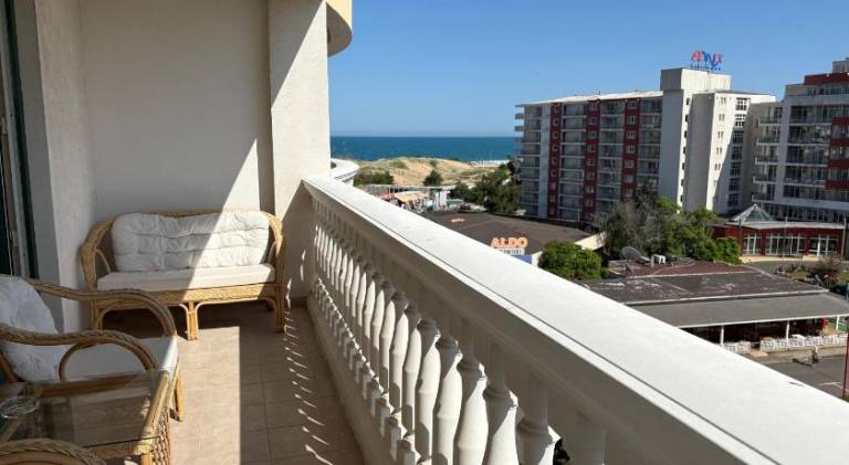 Rental apartment with 1 room for 5 persons in Sunny beach