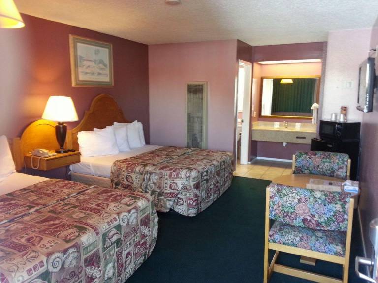 Blue Seal Inn — photo 2