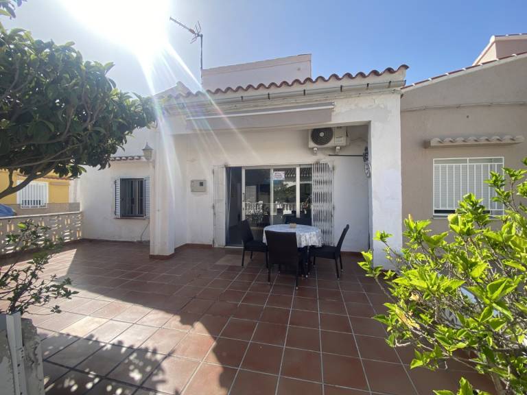 Casa  Oliva Nova