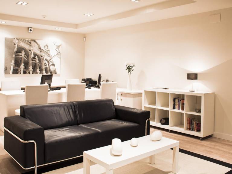 Up Suites Bcn — photo 2