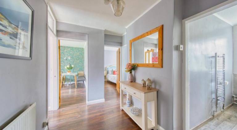Holiday apartment with 2 rooms for 4 persons — photo 2