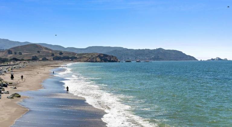 Vacation home with 3 rooms for 10 persons in South San Francisco, CA