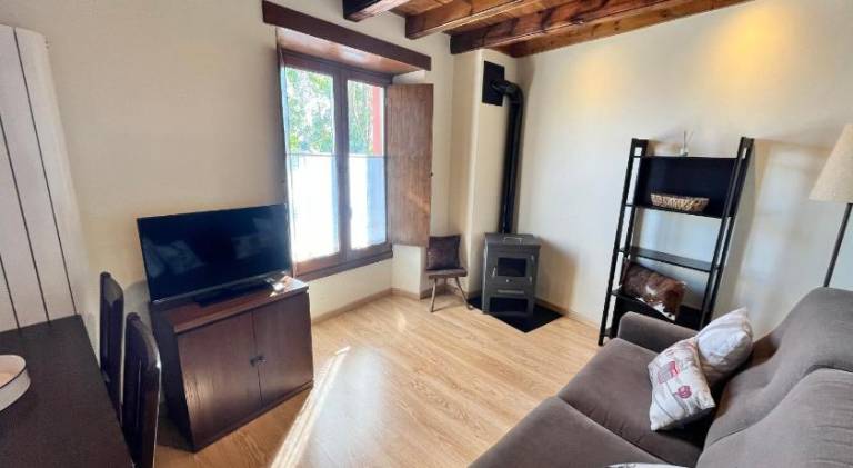 Rental apartment with 1 room for 4 persons in Lleida