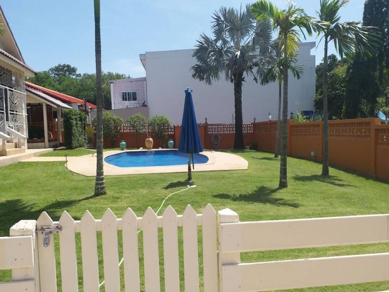 Studio Deluxe Avec Services Hôteliers - Adults Only in Karon