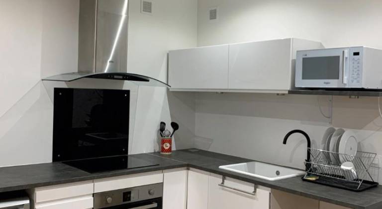Holiday apartment | Next to Popes' Palace | Pets are welcome — photo 3