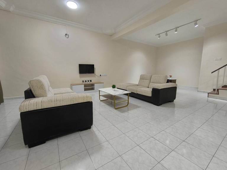 1640 m&sup2; Ferienhaus