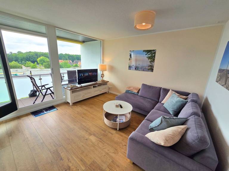 Modernes Ferienapartment Hohes Ufer Möwennest mit Meerblick und überdachtem Balkon in Hohwacht
