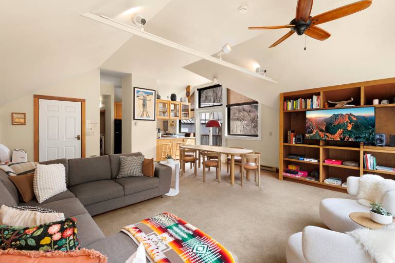This Three Bedroom Condo Boasts Great Views of the Ski Area! — photo 4