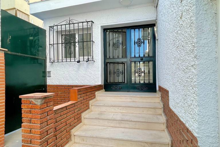 Holiday apartment with pool in Torremolinos