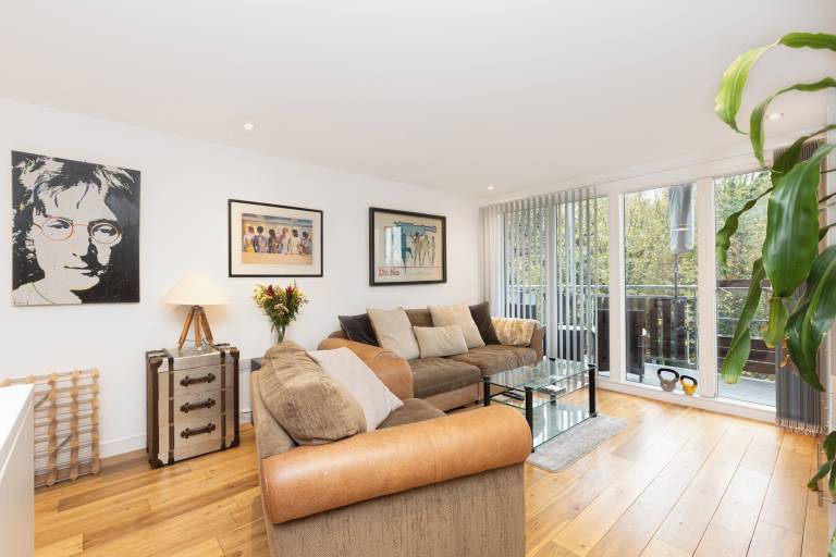 Apartment  Eltham