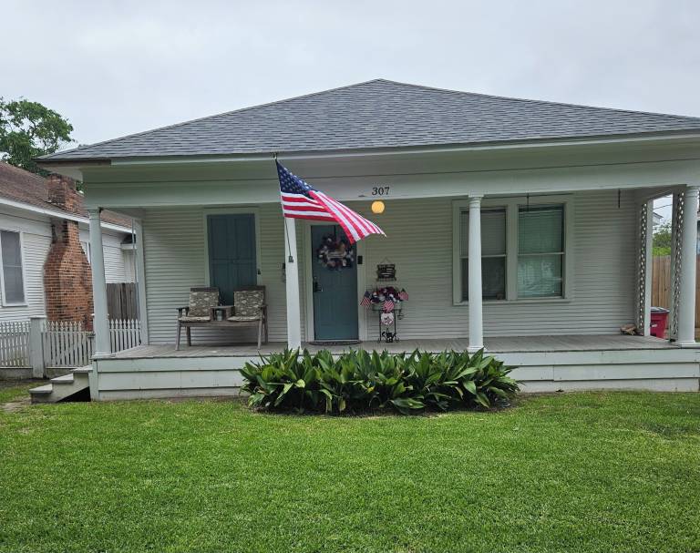Cottage Clute