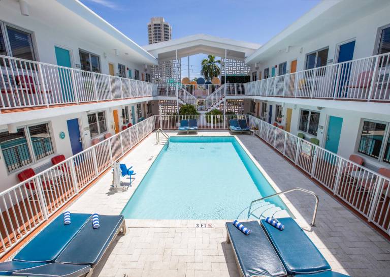 Waterside Hotel in Miami Beach, FL