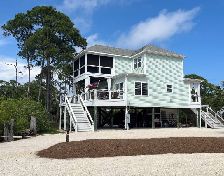 House Saint George Island