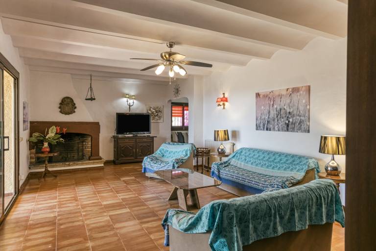Country House 'Casa Gina' with Sea View, Private Terrace and Wi-Fi — photo 4