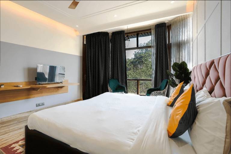 Hide-In Hostel in New Delhi