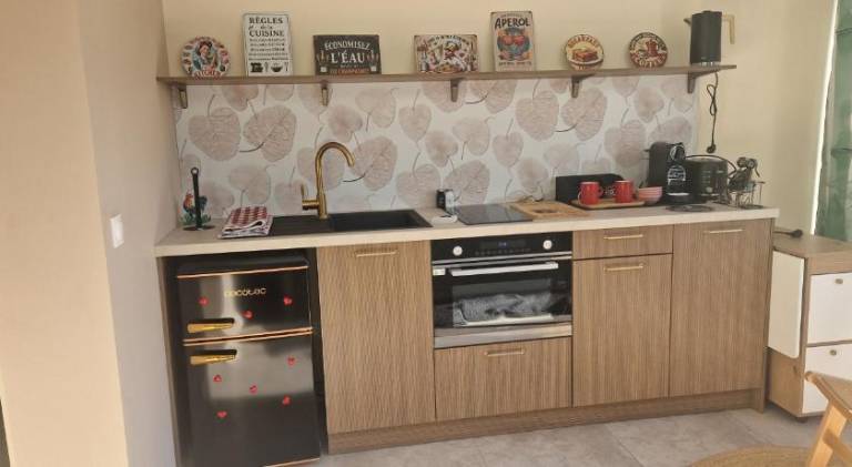 Charming apartment with jacuzzi & pool | Dogs allowed — photo 3