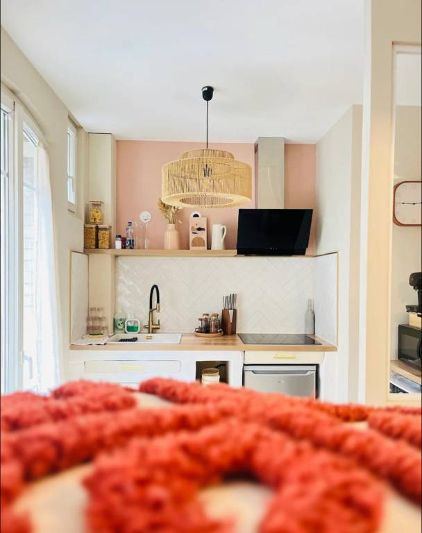 Apartment with 1 room for 4 persons in Vanves