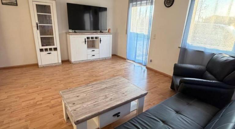 Rental apartment with 3 rooms for 6 persons — photo 2