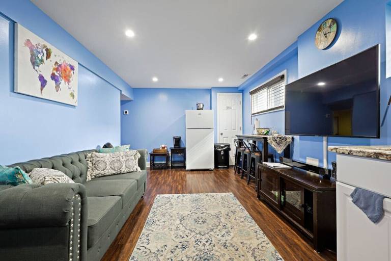 Condo Alexandria