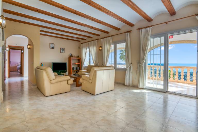 Villa 'Gaga Moraira' with Sea Views, Wi-Fi, and Air Conditioning — photo 5