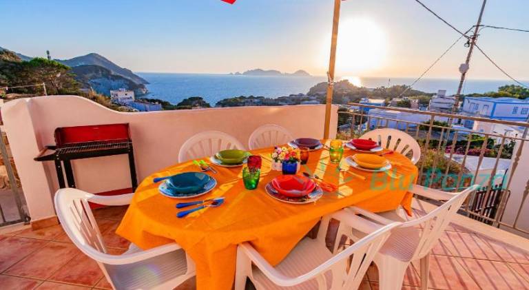 Rental apartment | Close to the beach | Pet-friendly in Ponza